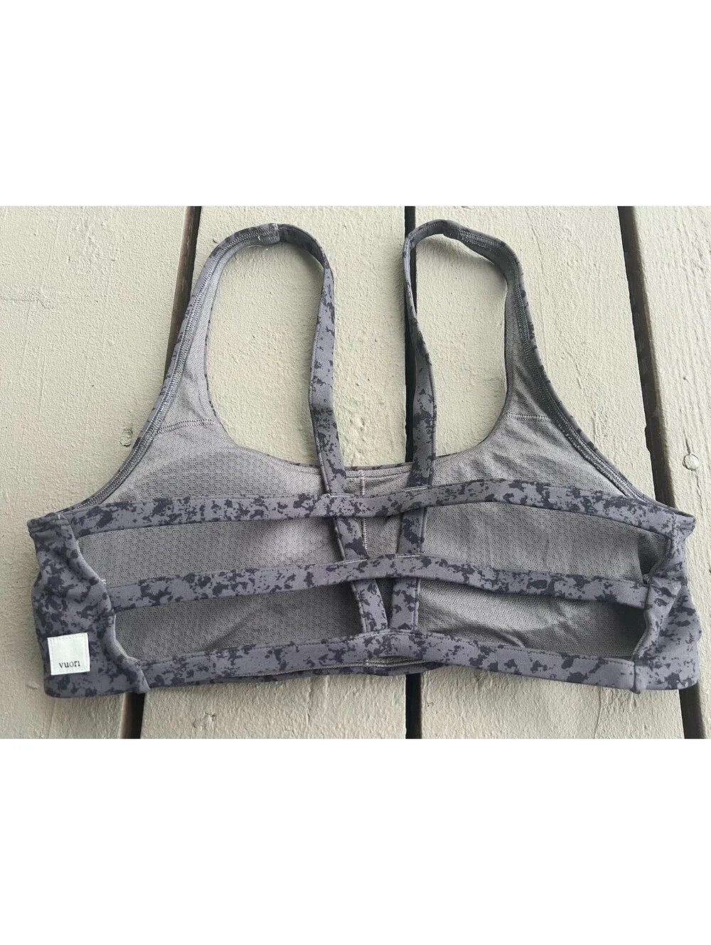 Vuori Yosemite Sports Bra in Chia Stucco Size S